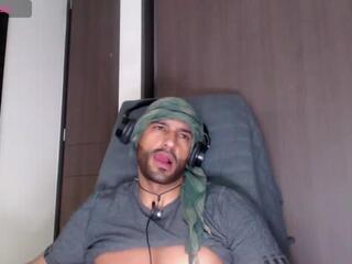 Ralf E webcam model stream image