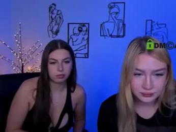 amalialowell webcam model stream image