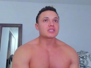 Levi Shane webcam model stream image