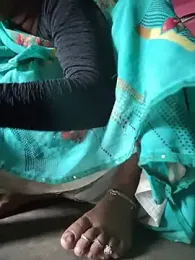 Monika_thakurr webcam preview
