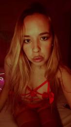 Damnquuen webcam model stream image