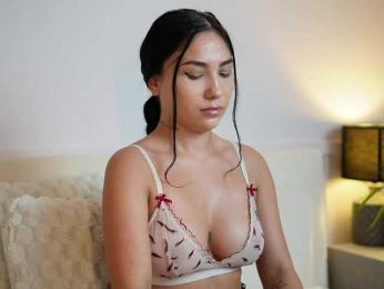 AmyKaiya webcam model stream image