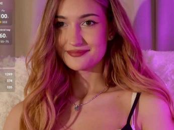 -Lana-Chester- webcam model stream image