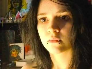 image de stream de lesliwoolum