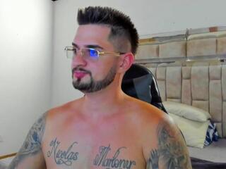 Ashton Muller webcam flirt4free model stream image