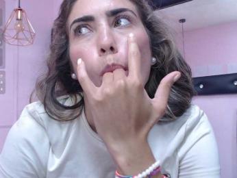 cintia7cute webcam model stream image