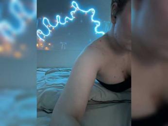 LunaLu13 webcam bongacams model stream image