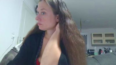 doucebrune68 webcam model stream image