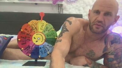BrianOmally webcam model stream image