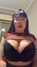 Lareyni26 webcam model stream image