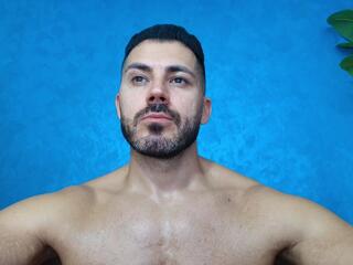 Cutler Q webcam model stream image