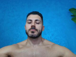 Cutler Q webcam model stream image