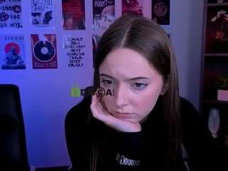 chloe-ley1 webcam preview
