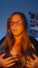 m_o_na_x webcam cam4 model stream image