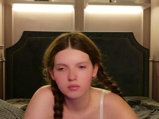Gaby Essen webcam model stream image