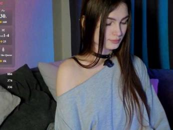 allienee webcam model stream image