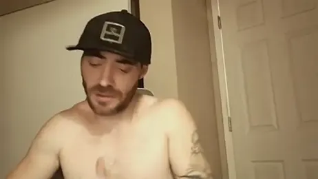 Huntzg23 webcam stripchat model stream image