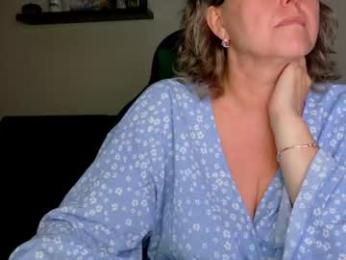 joannaandneighbour webcam model stream image