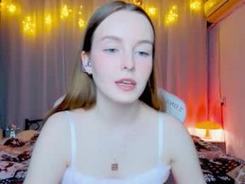 bae_cake_ webcam model stream image