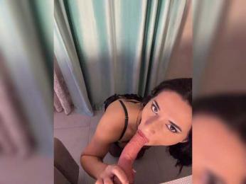 Adel9 webcam model stream image