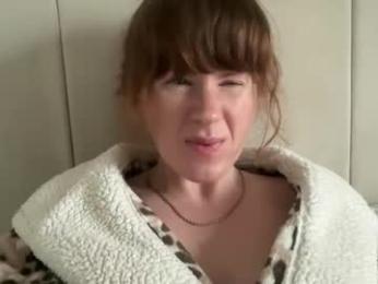 red_head_rosie_69 webcam chaturbate model stream image