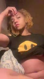 Maacha webcam model stream image