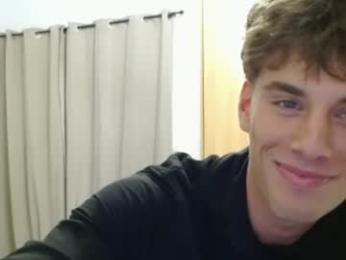 joel_friendly webcam model stream image