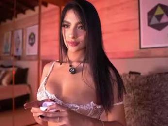 izzywild1 webcam chaturbate model stream image