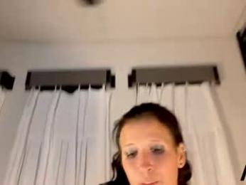 ava_west webcam chaturbate model stream image