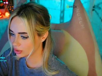 -ANN webcam bongacams model stream image