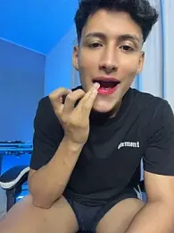 SantiLux_ webcam stripchat model stream image