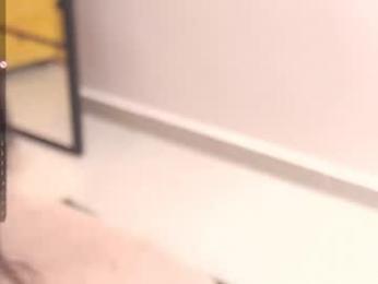 alishaweir webcam chaturbate model stream image