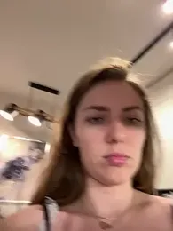 Image du stream de MariiD, modèle Stripchat