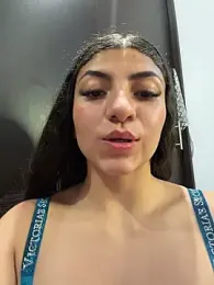 arieel__722 webcam stripchat model stream image
