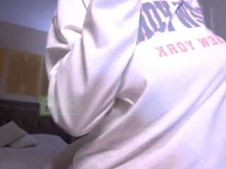 lynnebeldon webcam model stream image