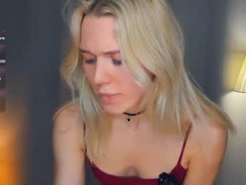 image de stream de myviolet_rush