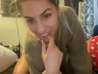 avamonroexo webcam preview