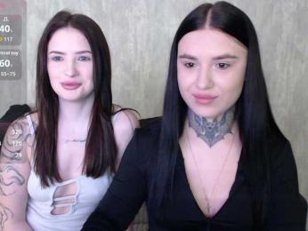 SilkLovers webcam model stream image