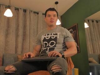 Yake Tyler webcam model stream image