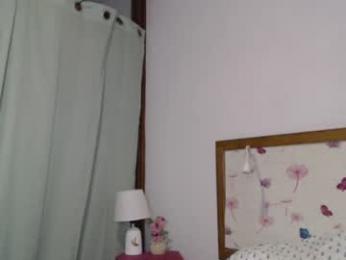 lisalicksall webcam chaturbate model stream image