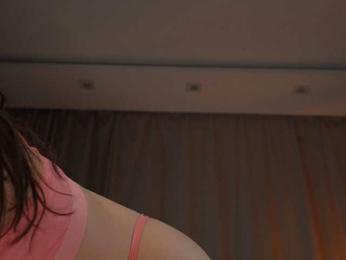 KaryCherry webcam model stream image
