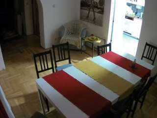voyeurcam-julmodels-dining webcam model stream image