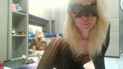 Blondimy webcam model stream image